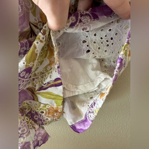 Adelyn Rae Anthropologie Gina Floral Print Embroidered Eyelet Romper Size S - Picture 9 of 14